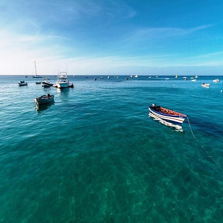 Hostels Holiday Cape Verde 圣玛丽亚 外观 照片